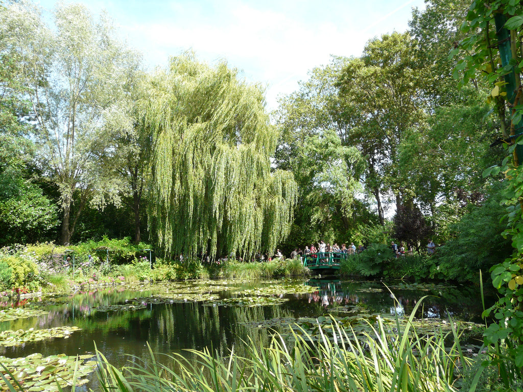 What is the best month to visit Giverny?